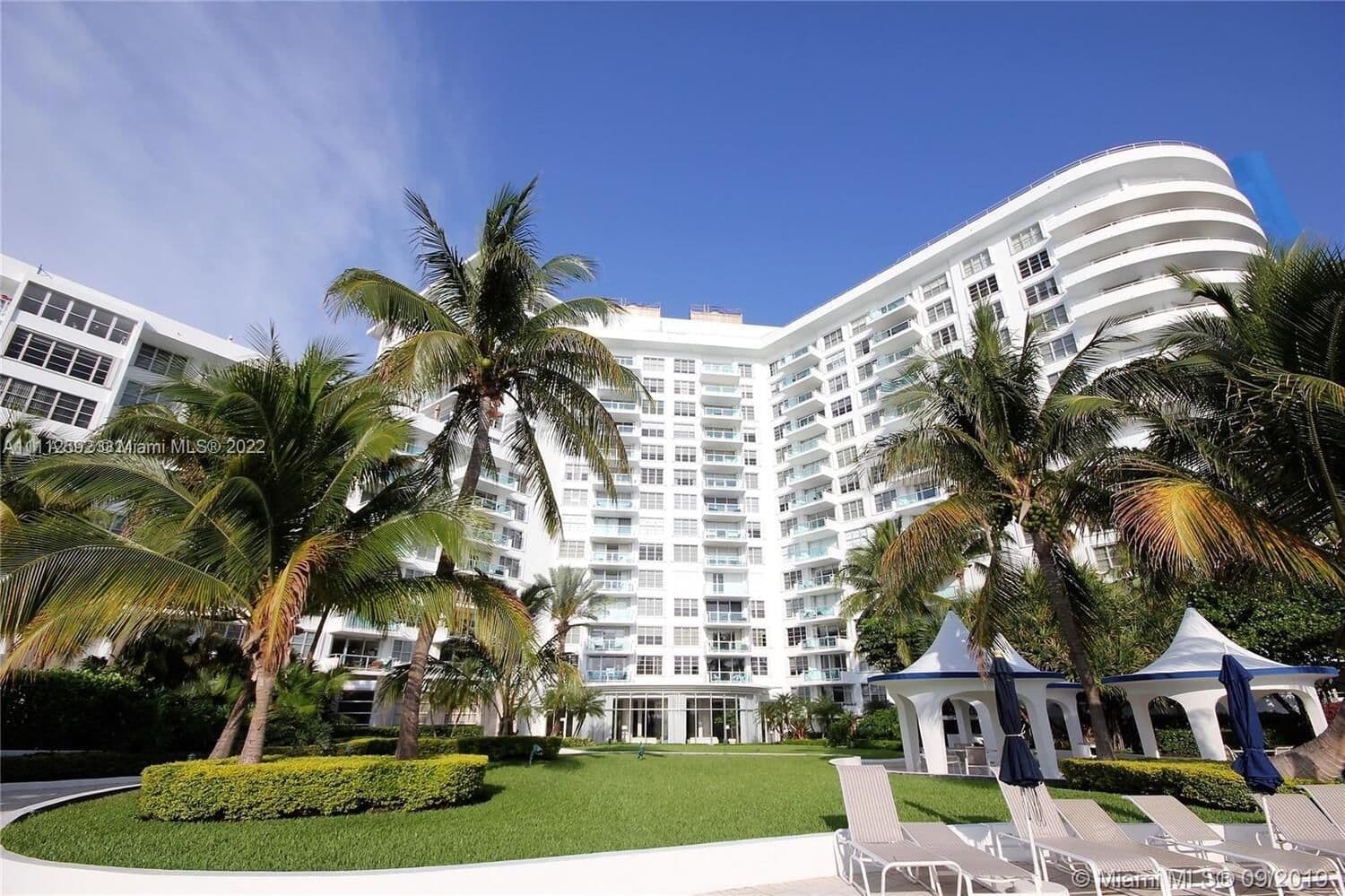 1+1 Condo — 5161 Collins Ave #210, Miami Beach, FL 33140
