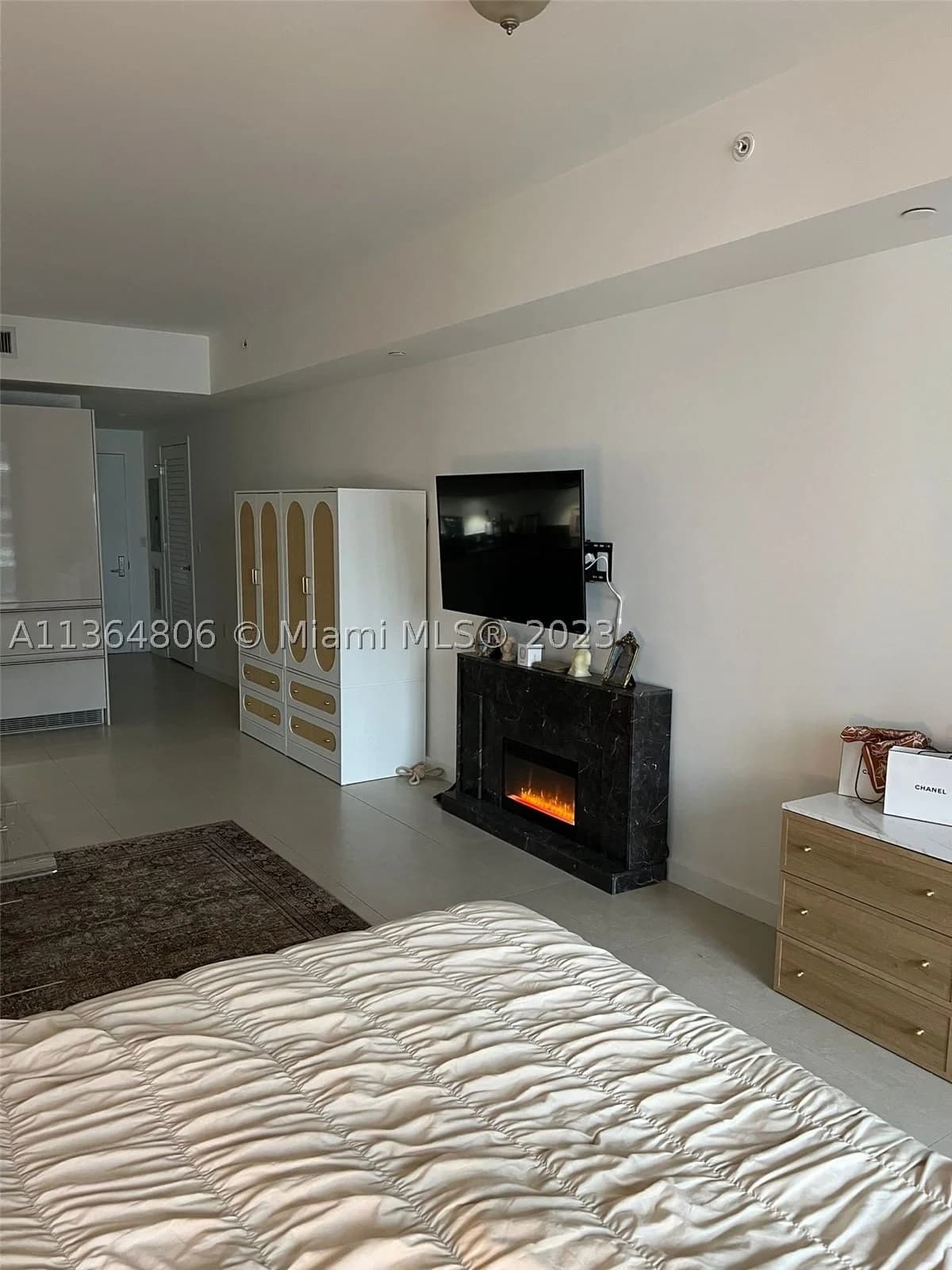 Condo — 1010 Brickell Ave #2010, Miami, FL 33131