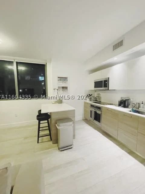 2-bedroom Condo — 121 34th St #1409, Miami, FL 33137
