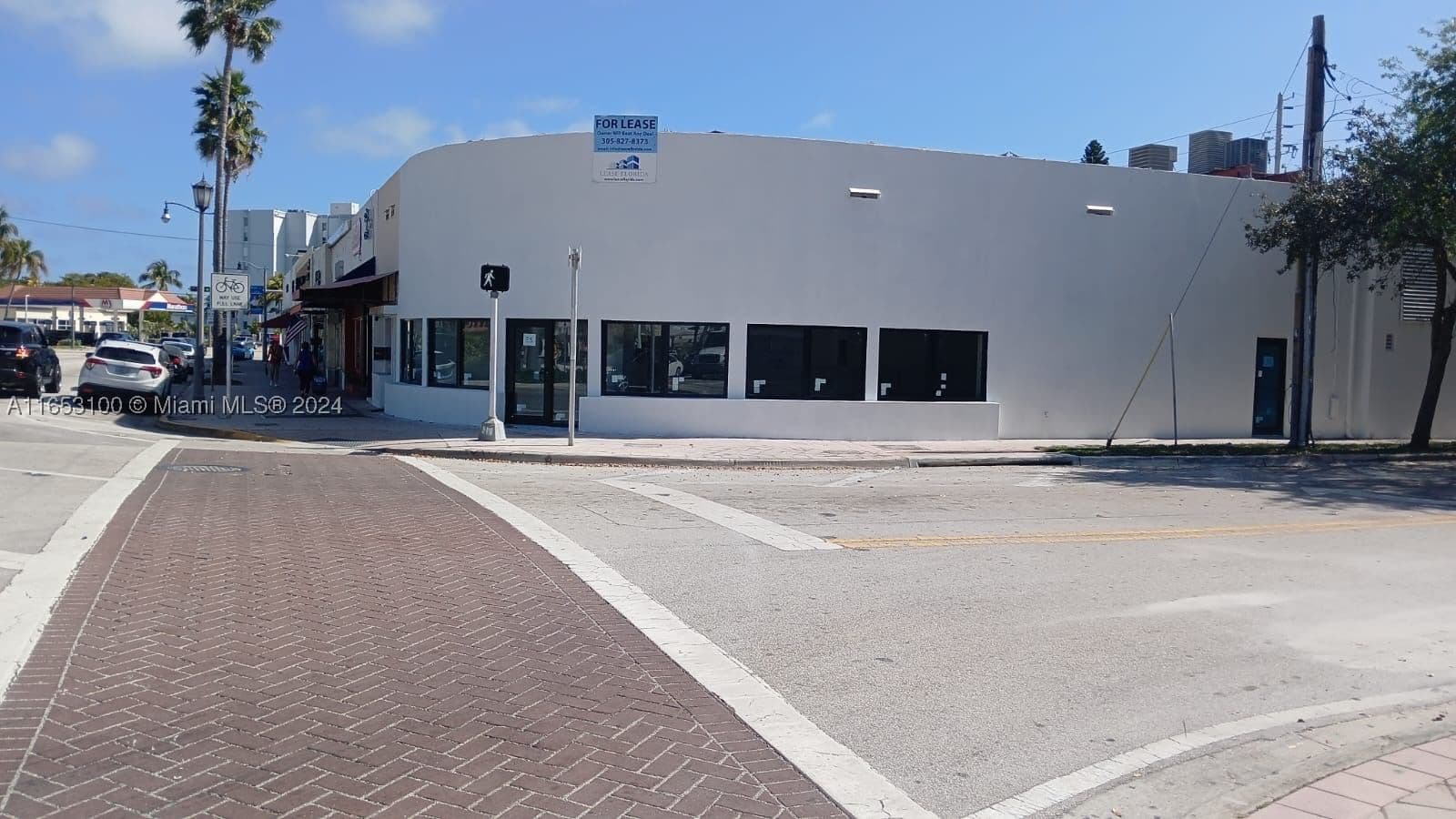 Mülk — 940 71st St, Miami Beach, FL 33141