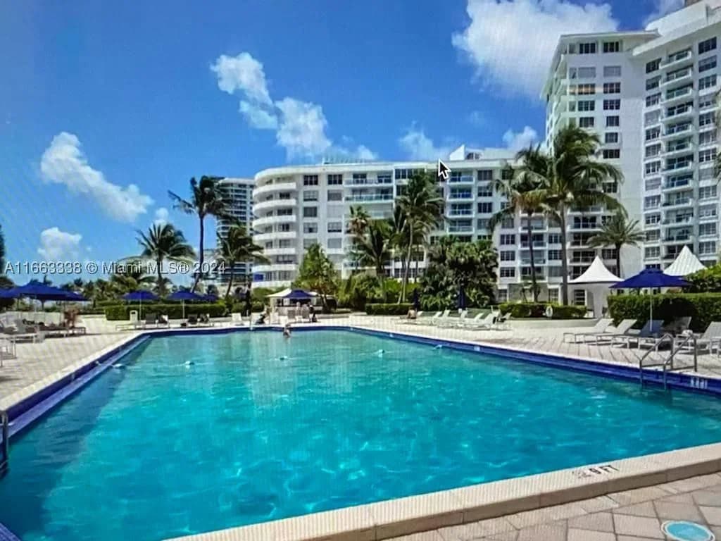 2+1 Condo — 5151 Collins Ave #925, Miami Beach, FL 33140