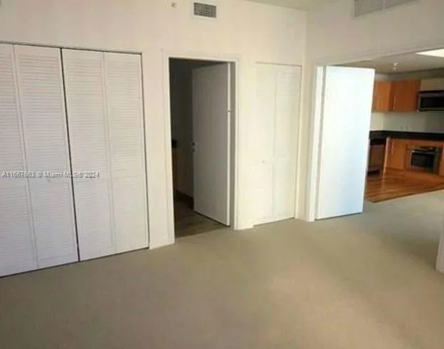 1-bedroom Condo — 300 Biscayne Blvd #T-1703, Miami, FL 33131