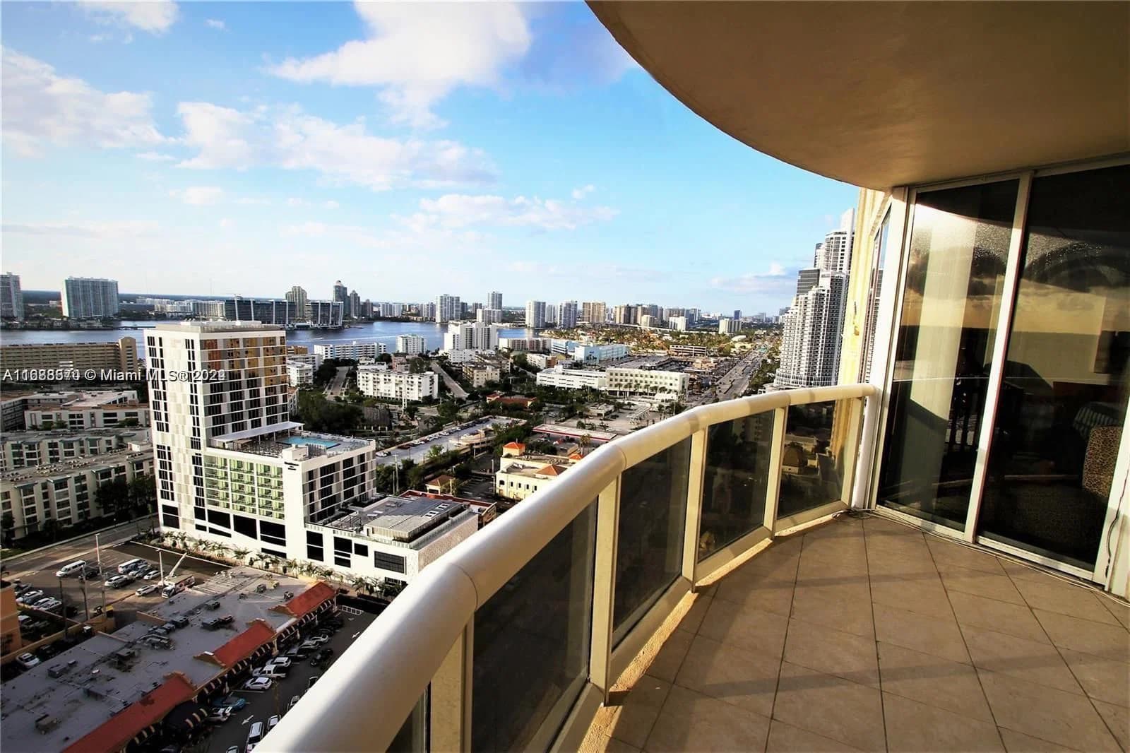 2-bedroom Condo — 17555 Collins Ave #2502, Sunny Isles Beach, FL 33160