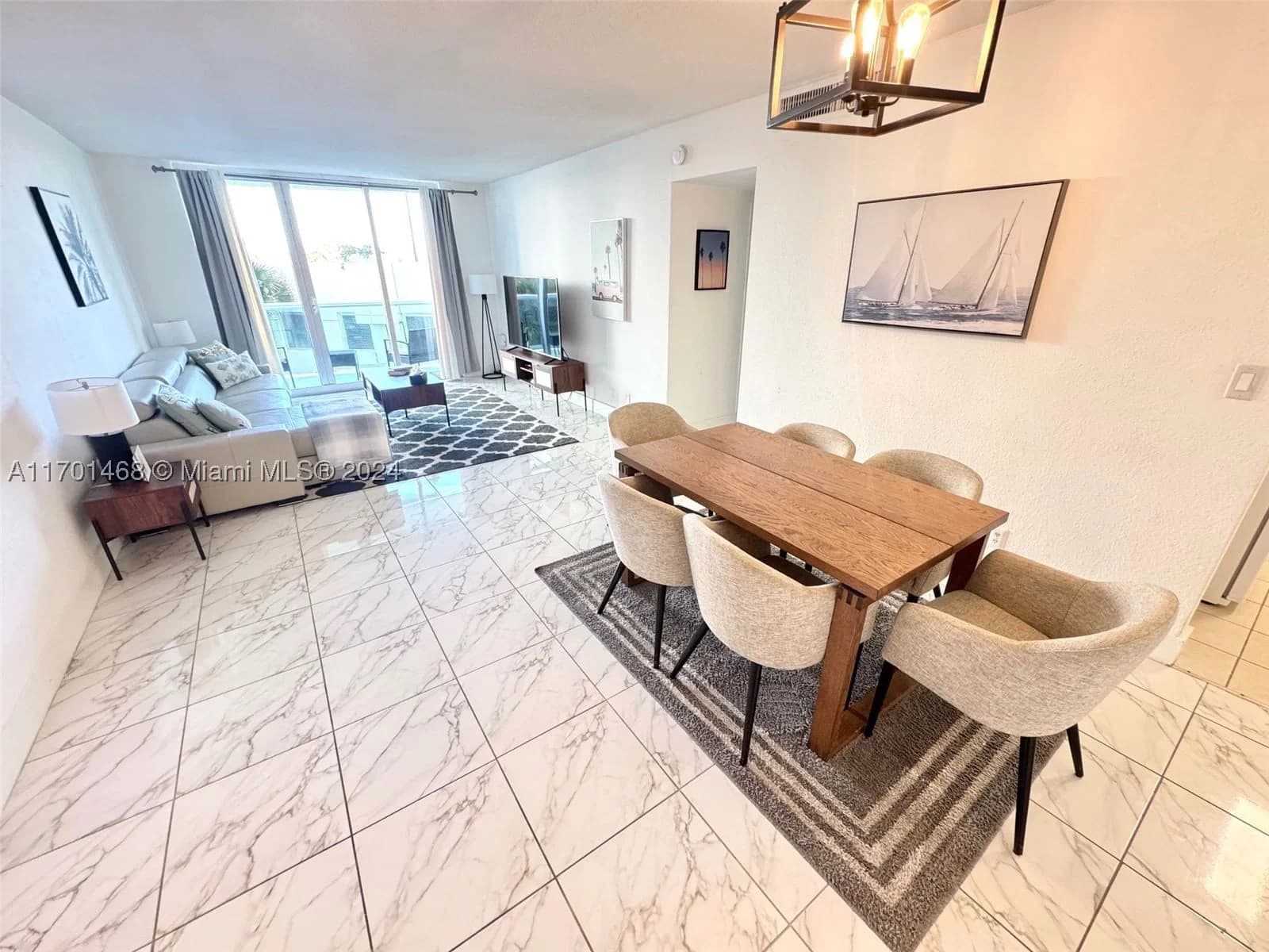 1+1 Condo — 3901 Ocean Dr #3Y, Hollywood, FL 33019