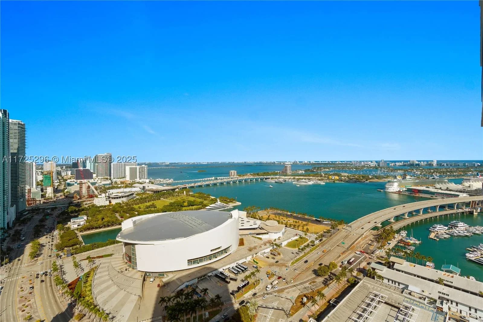 1-bedroom Condo — 398 5th St #3207, Miami, FL 33132