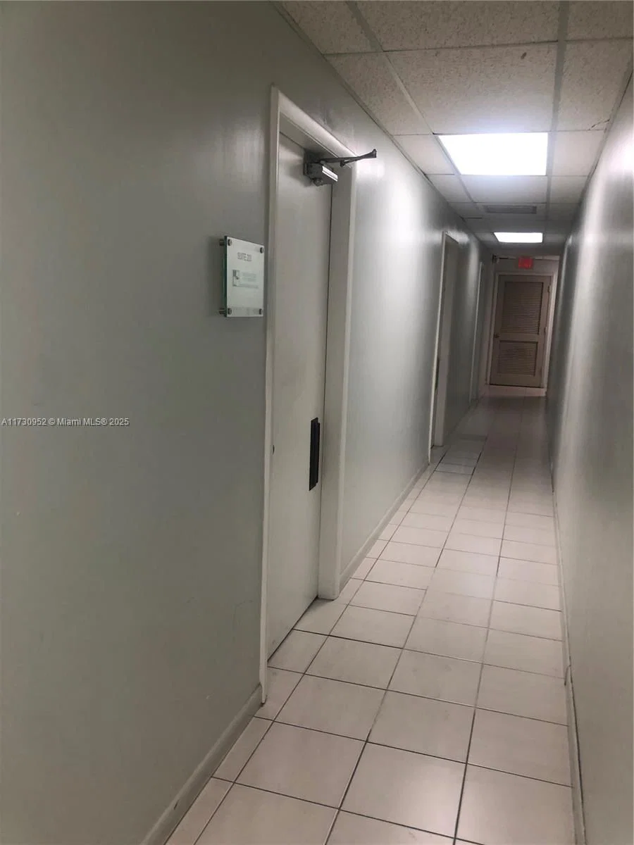 Mülk — 1385 22 #203, Coral Gables, FL 33145