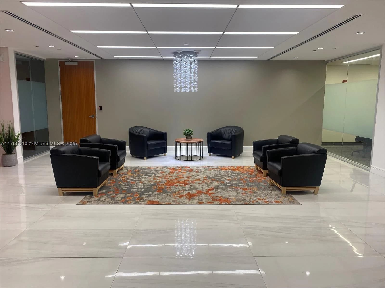 Mülk — 2 Biscayne Blvd #3200, Miami, FL 33131