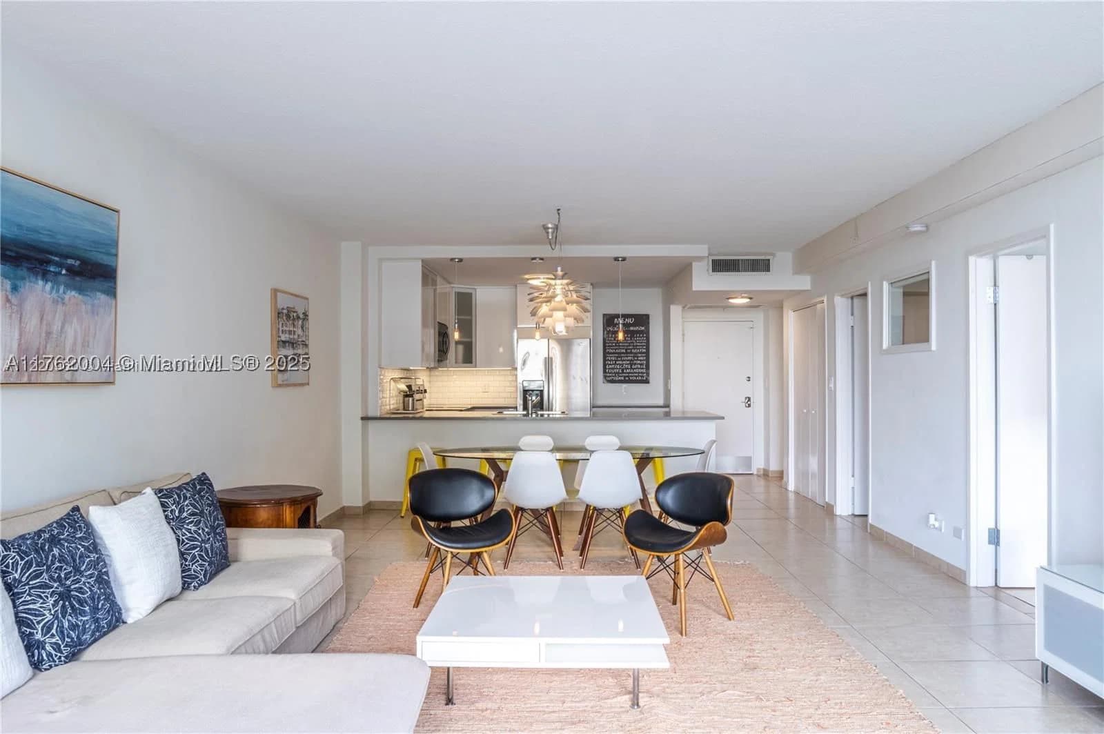 2+1 Condo — Miami Beach, FL 33140