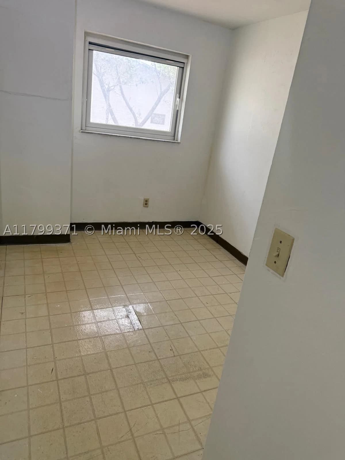 3+1 Daire — 1600 4th Ave #16A, Miami, FL 33136