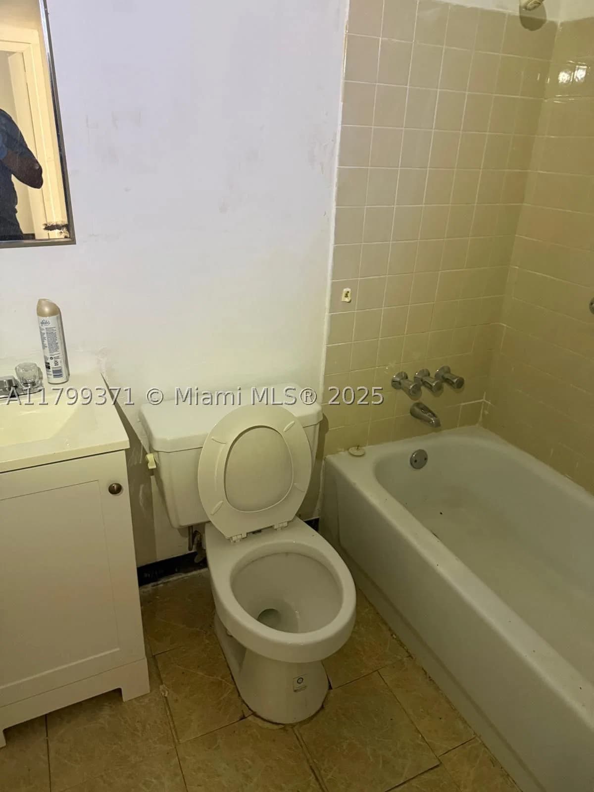 3+1 Daire — 1600 4th Ave #16A, Miami, FL 33136