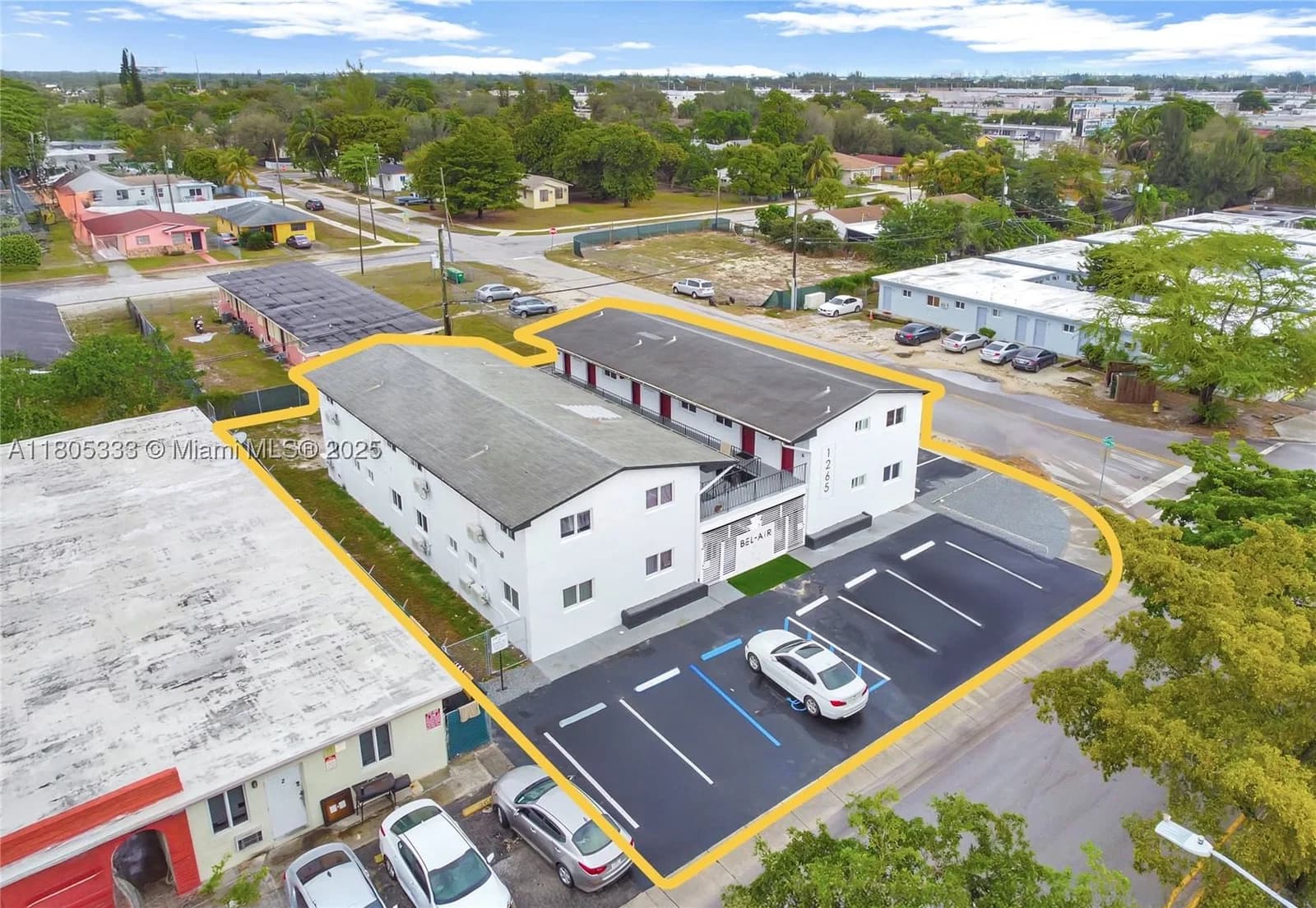 Mülk — 1265 Sharazad Blvd, Opa Locka, FL 33054
