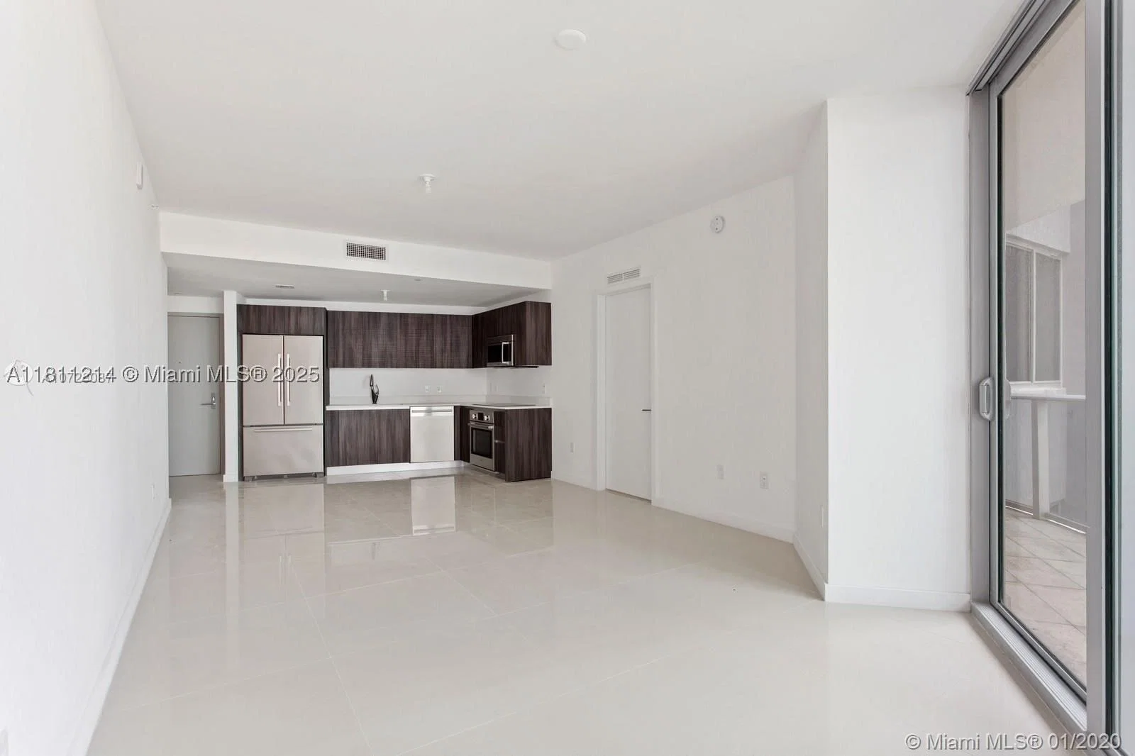 2-bedroom Condo — 488 18th St #501, Miami, FL 33132