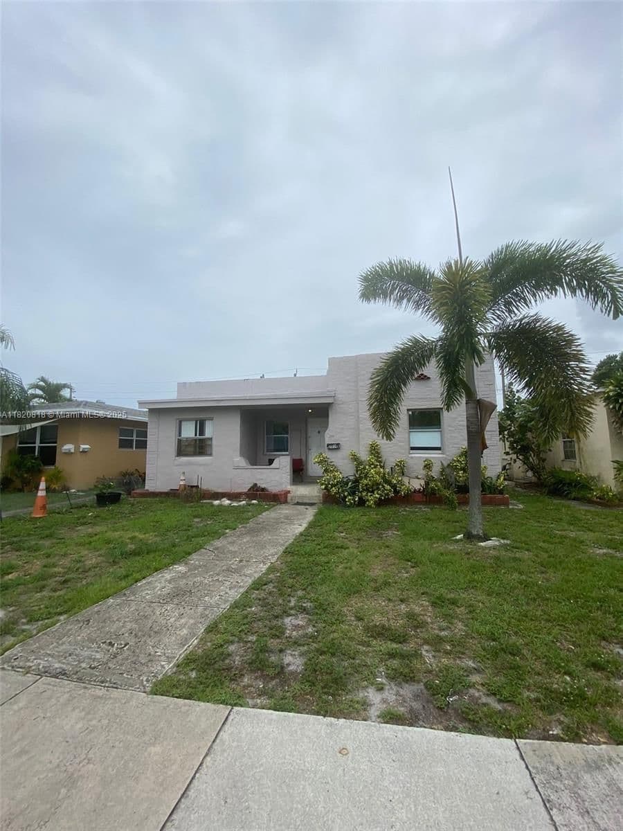 Dubleks — 2014 Funston St, Hollywood, FL 33020
