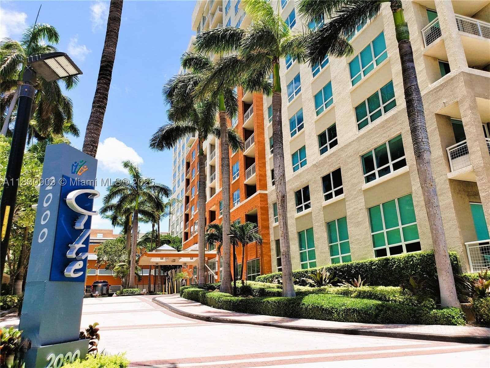 2-bedroom Condo — 2000 Bayshore Dr #509, Miami, FL 33137