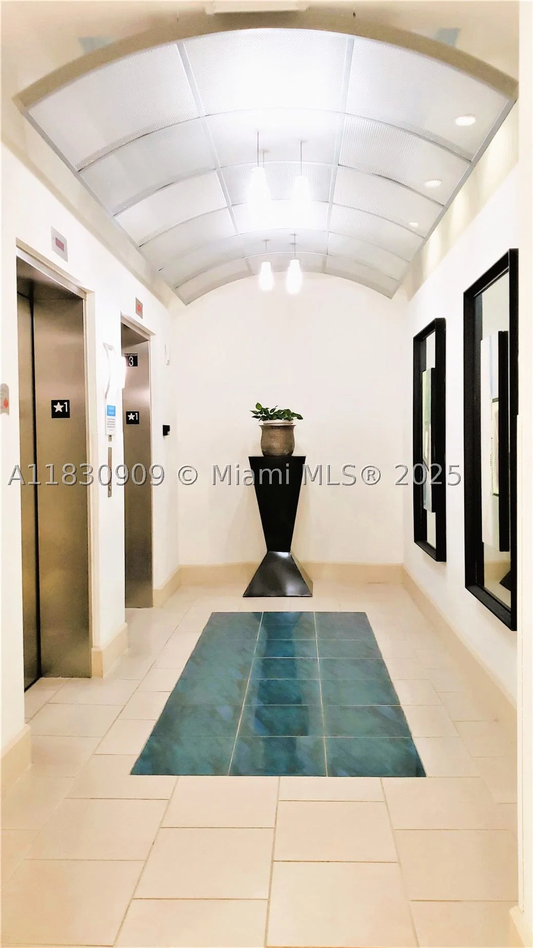 2-bedroom Condo — 2000 Bayshore Dr #509, Miami, FL 33137