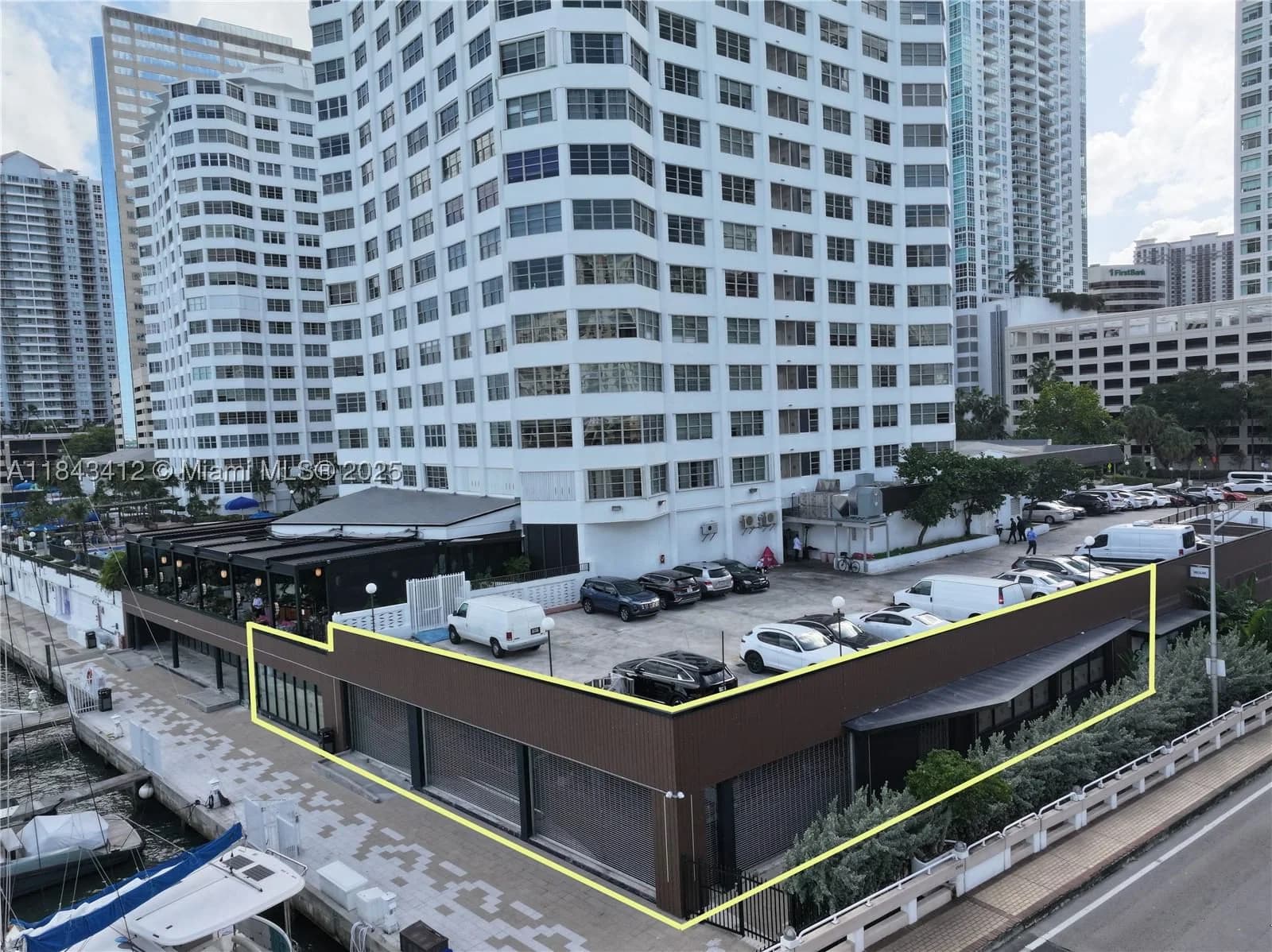 Mülk — 801 Brickell Bay Dr #4C041, Miami, FL 33131