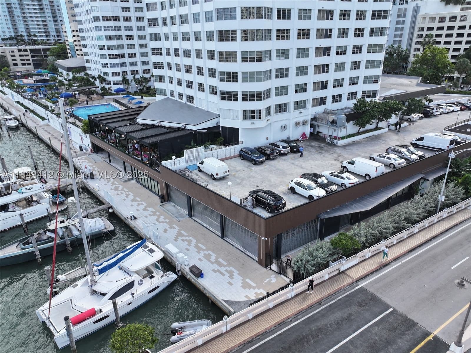 Mülk — 801 Brickell Bay Dr #4C041, Miami, FL 33131