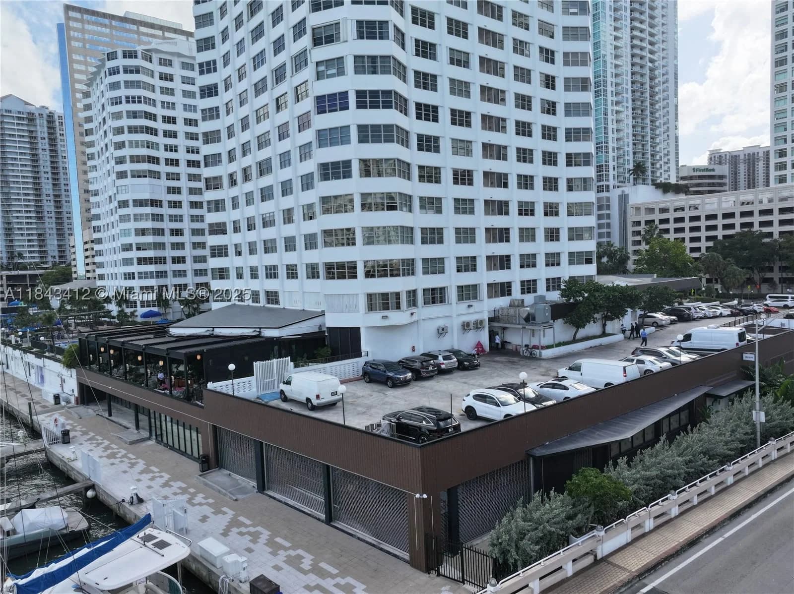 Mülk — 801 Brickell Bay Dr #4C041, Miami, FL 33131