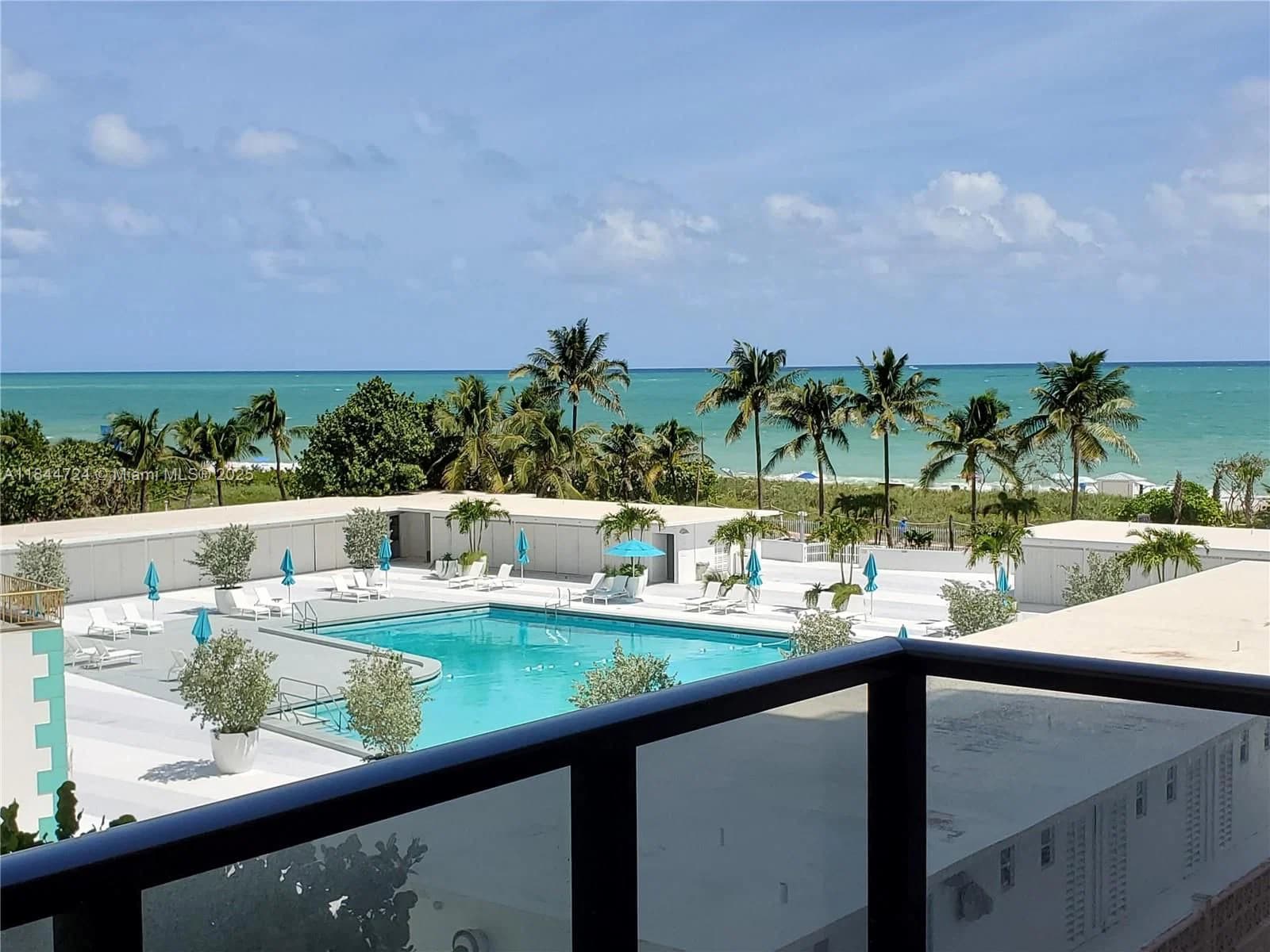 2-bedroom Condo — 5225 Collins Ave #510, Miami Beach, FL 33140