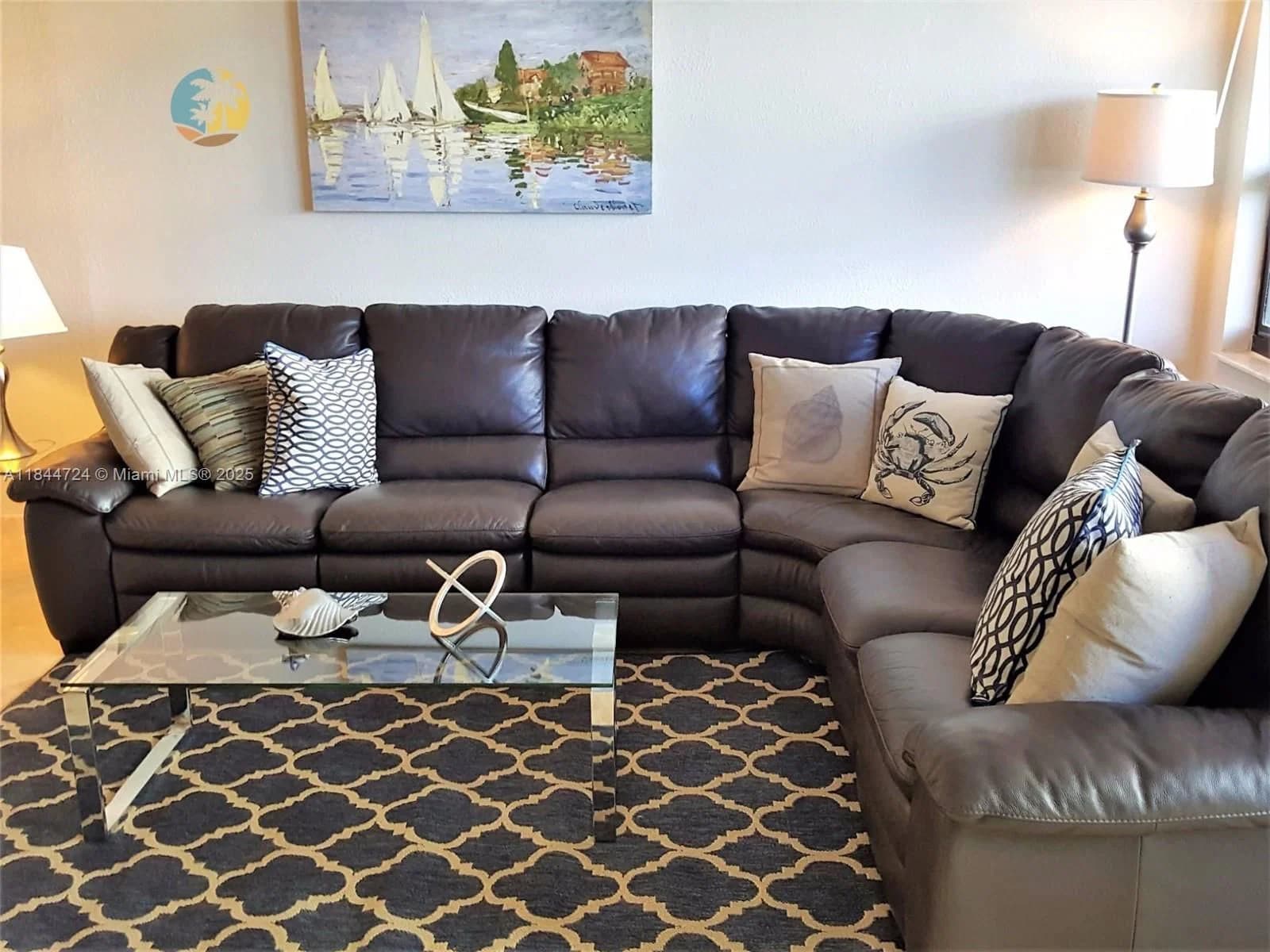 2+1 Condo — 5225 Collins Ave #510, Miami Beach, FL 33140