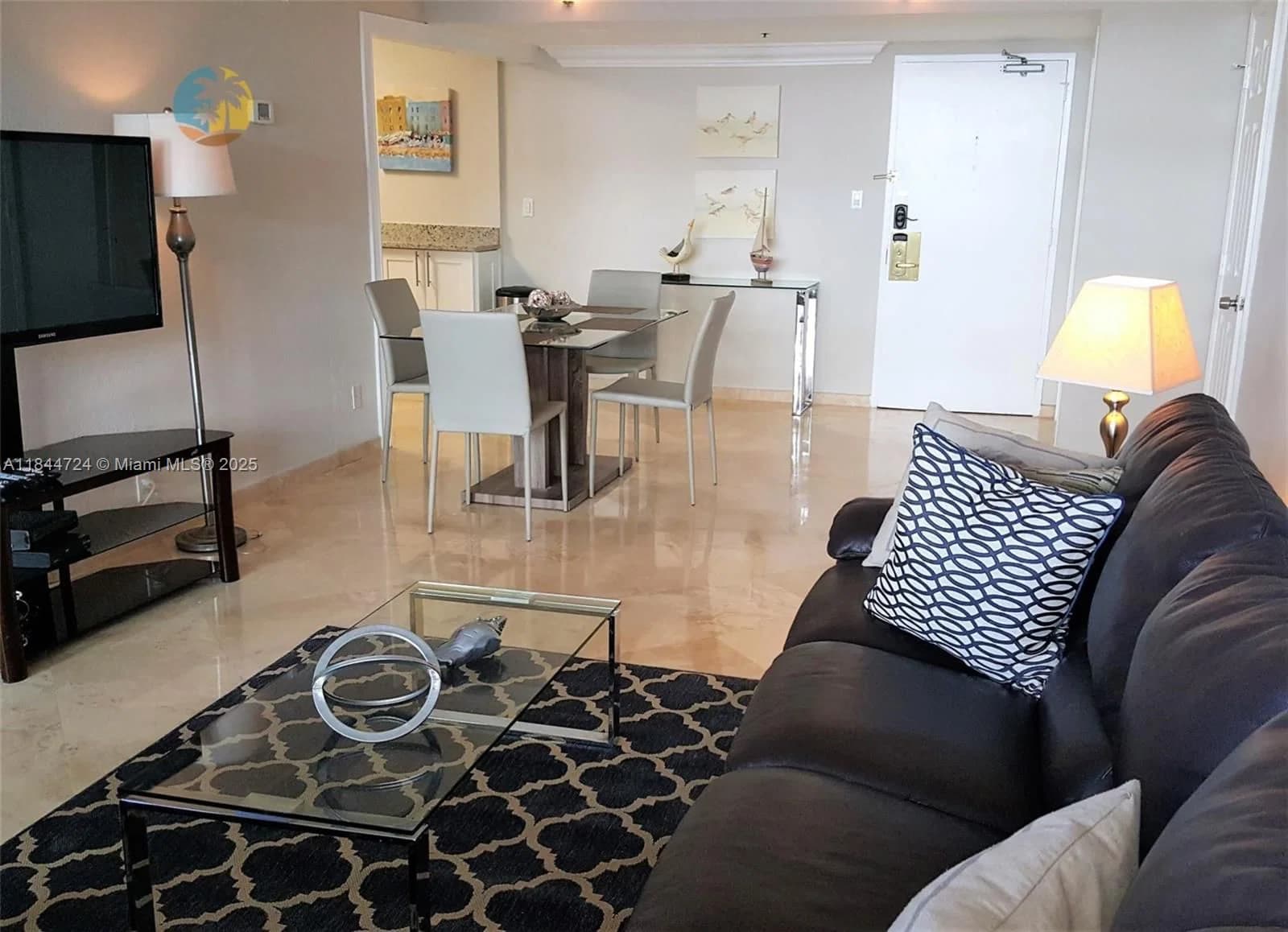 2+1 Condo — 5225 Collins Ave #510, Miami Beach, FL 33140