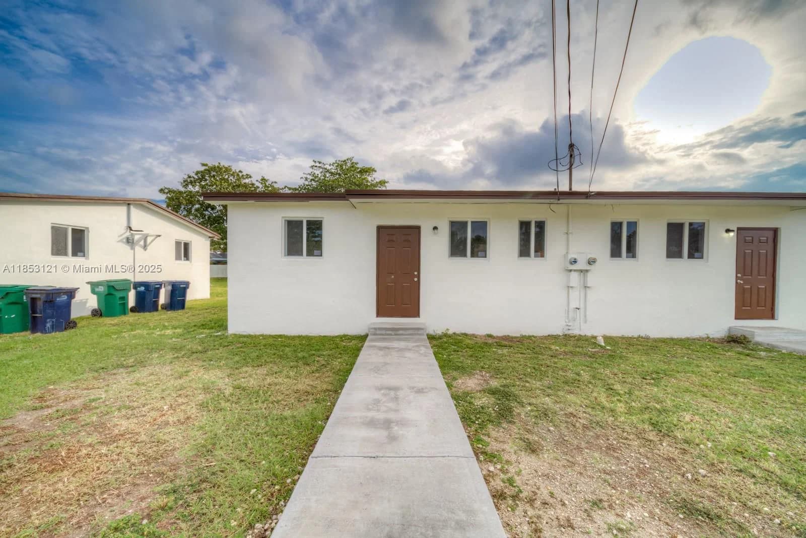 3+1 Mülk — 17715 103rd Ave #17715, Miami, FL 33157