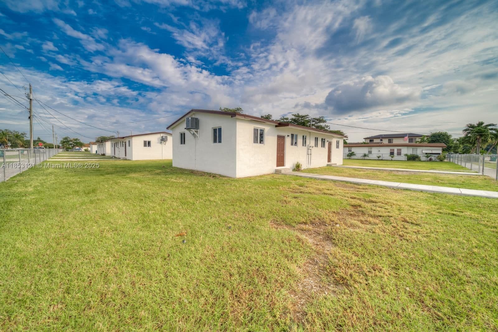 3+1 Mülk — 17715 103rd Ave #17715, Miami, FL 33157