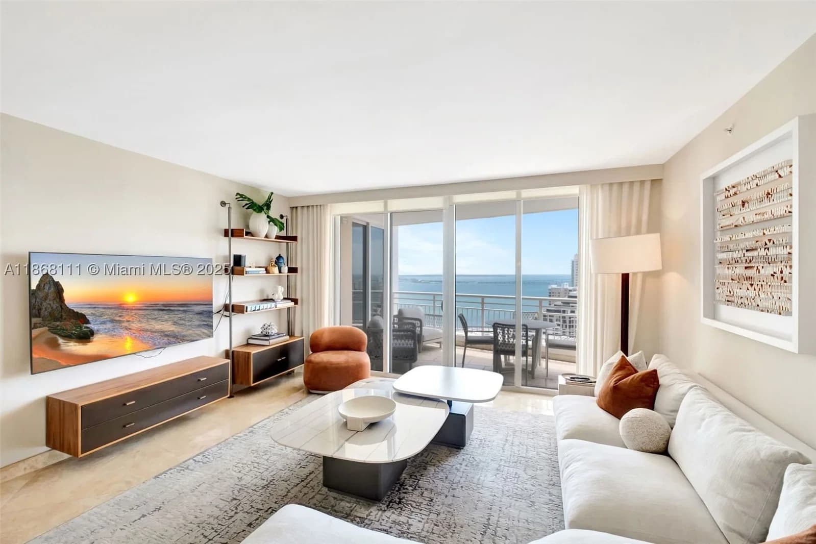 2-bedroom Condo — 848 Brickell Key Dr #2605, Miami, FL 33131