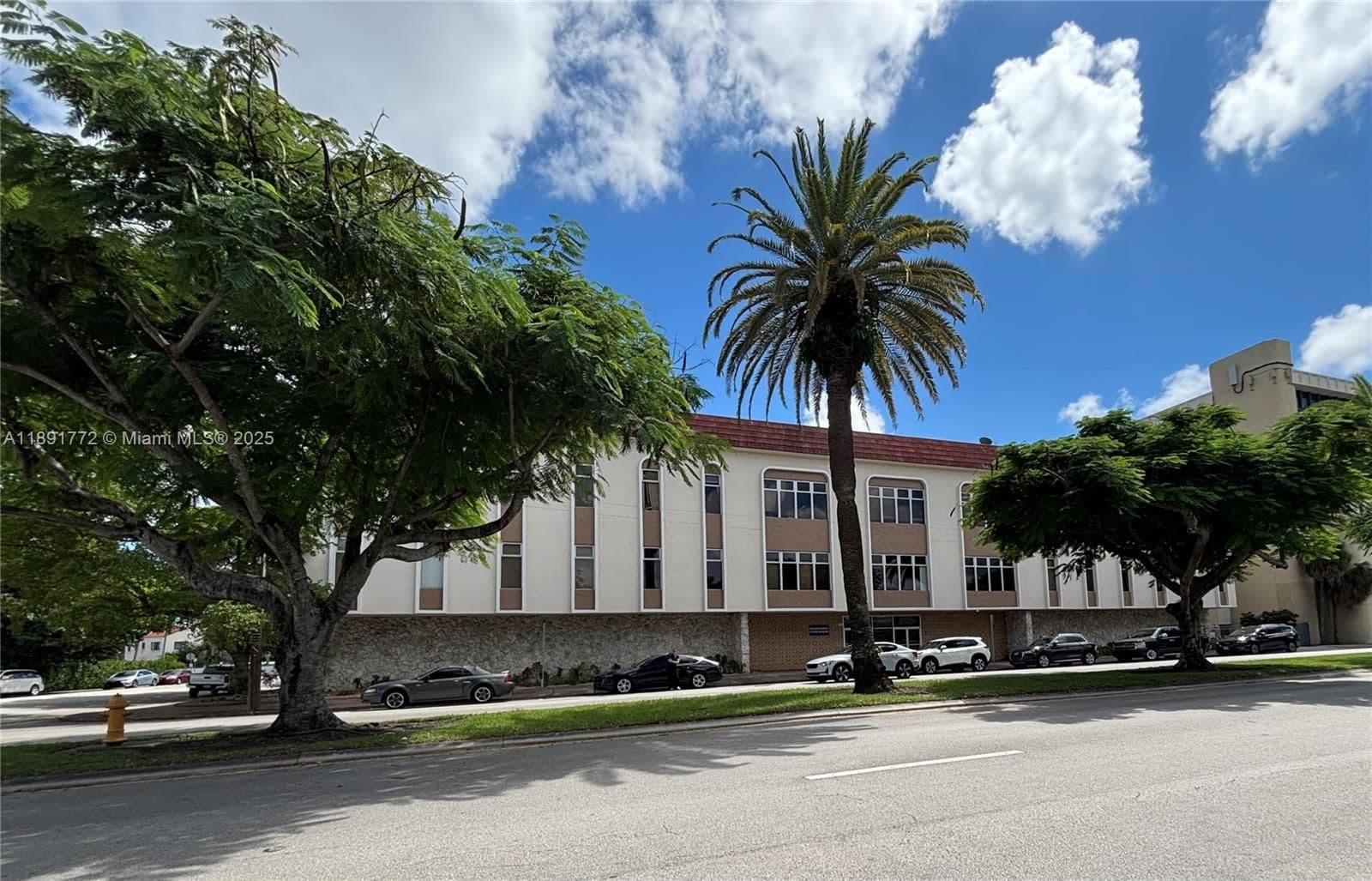 Mülk — 717 Ponce De Leon Blvd #328, Coral Gables, FL 33134