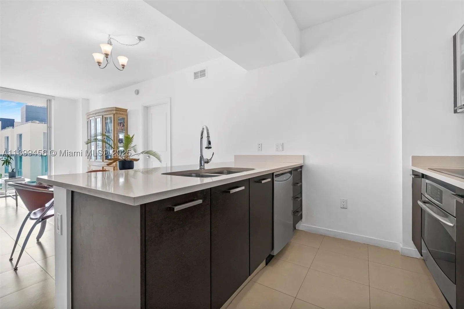 2-bedroom Condo — 333 24th St #812, Miami, FL 33137