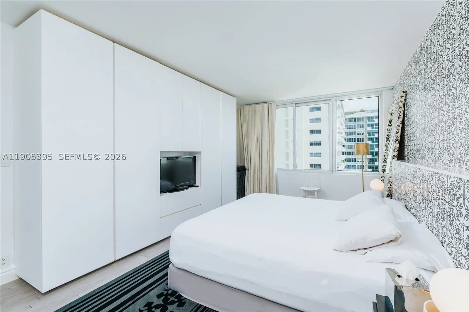 1+1 Condo — 1100 West Ave #1004, Miami Beach, FL 33139