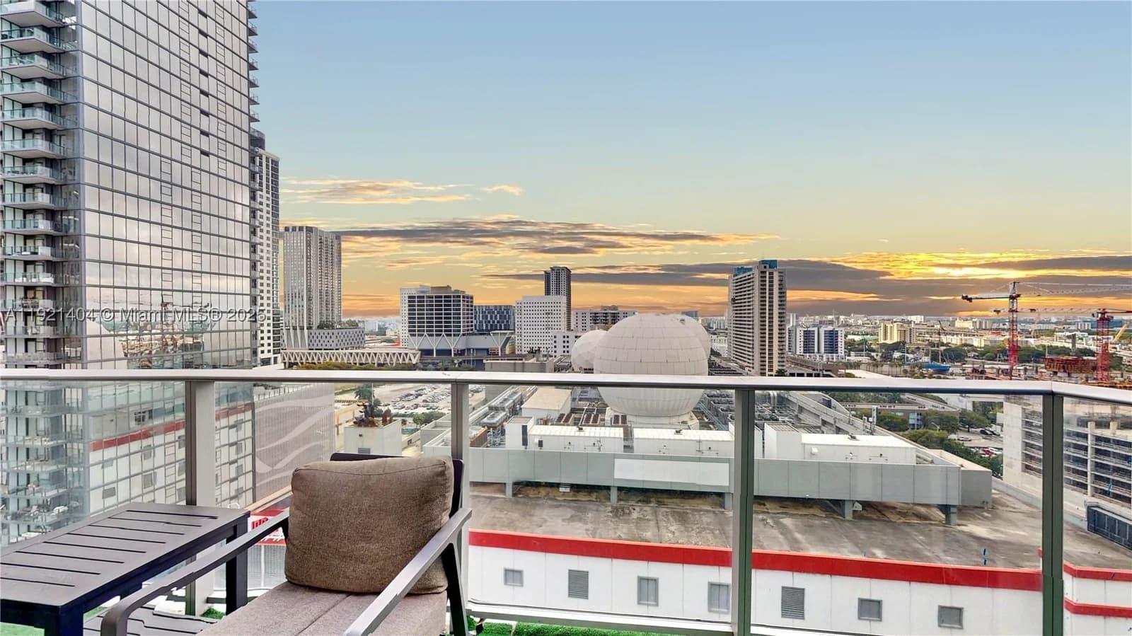 3+1 Condo — 851 1st Ave #1508, Miami, FL 33132