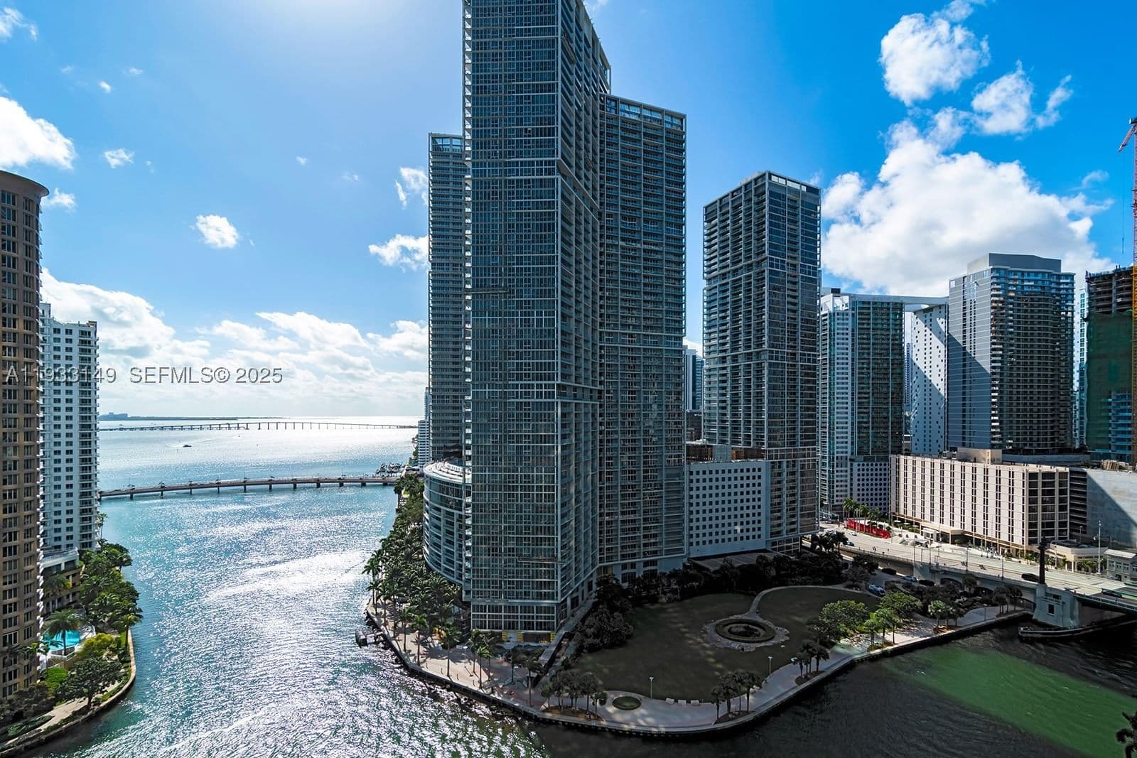 5-bedroom Condo — 300 Biscayne Blvd Way #1901, Miami, FL 33131