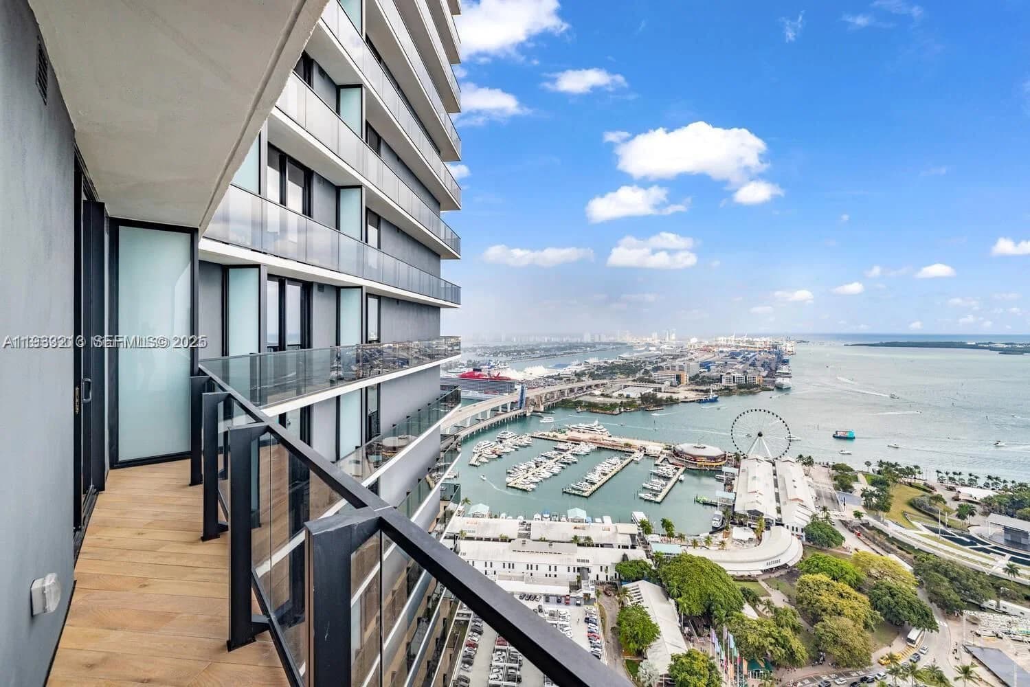 1-bedroom Condo — 398 5th St #1614, Miami, FL 33132