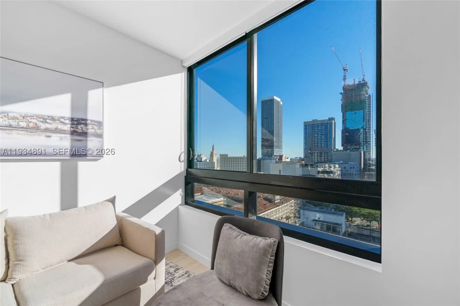 2+1 Condo — 225 Miami Ave #1405, Miami, FL 33132