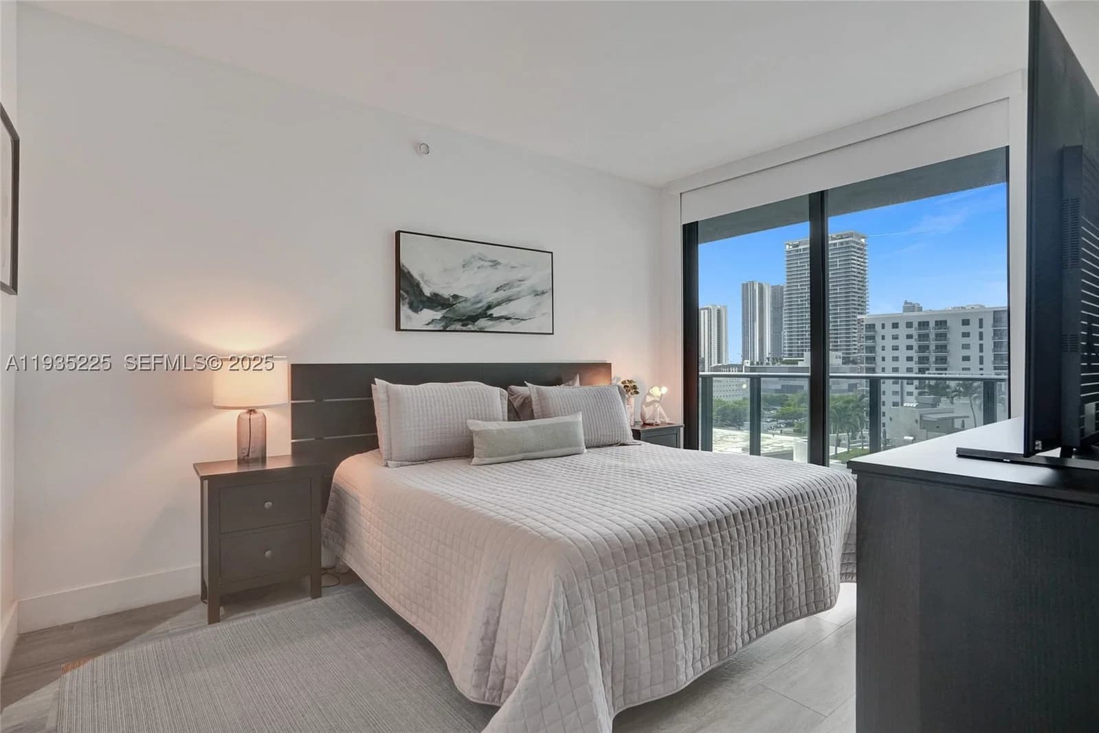 2-bedroom Condo — 121 34th St #902, Miami, FL 33137