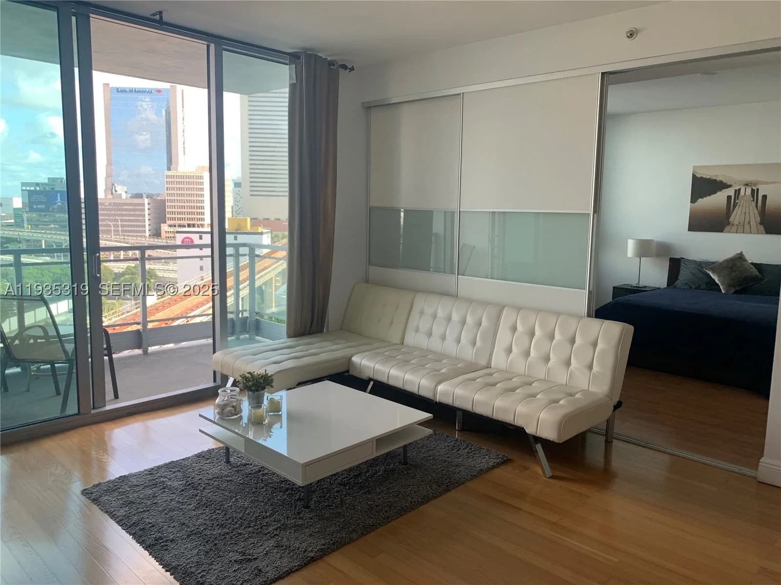1-bedroom Condo — 90 3rd St #1211, Miami, FL 33130