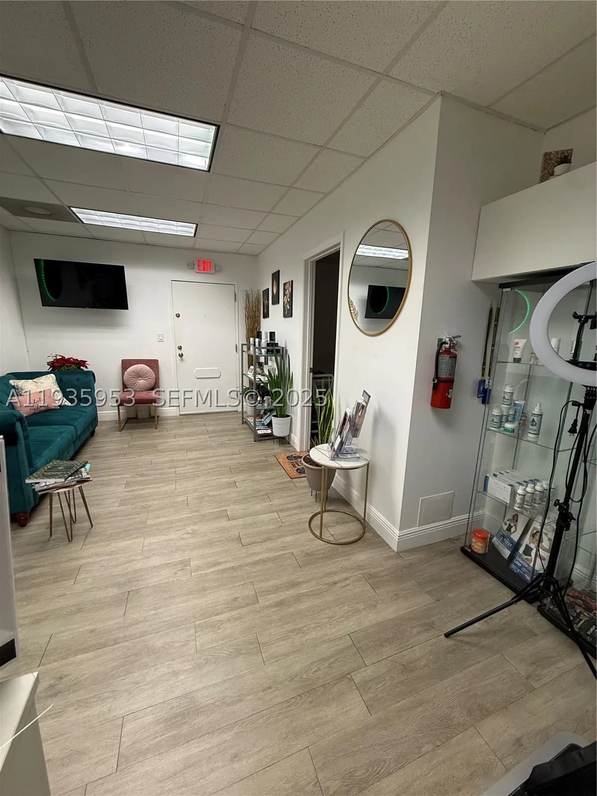 Mülk — 717 Ponce De Leon Blvd #206, Coral Gables, FL 33134