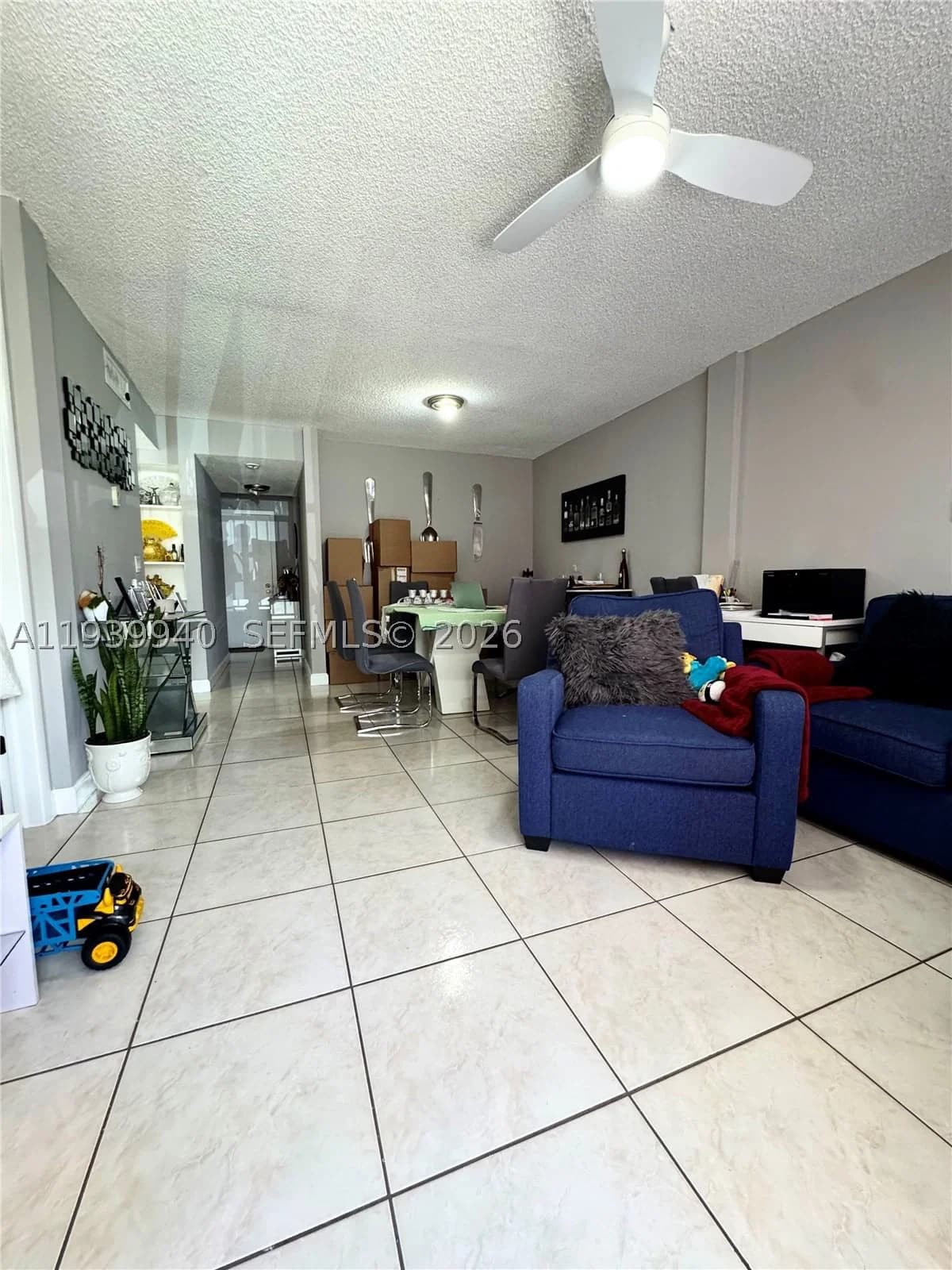2-bedroom Condo — 19729 114th Ave #250, Miami, FL 33157