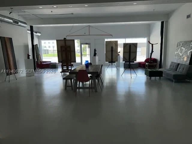 Mülk — 5600 7 Ave, Miami, FL 33127