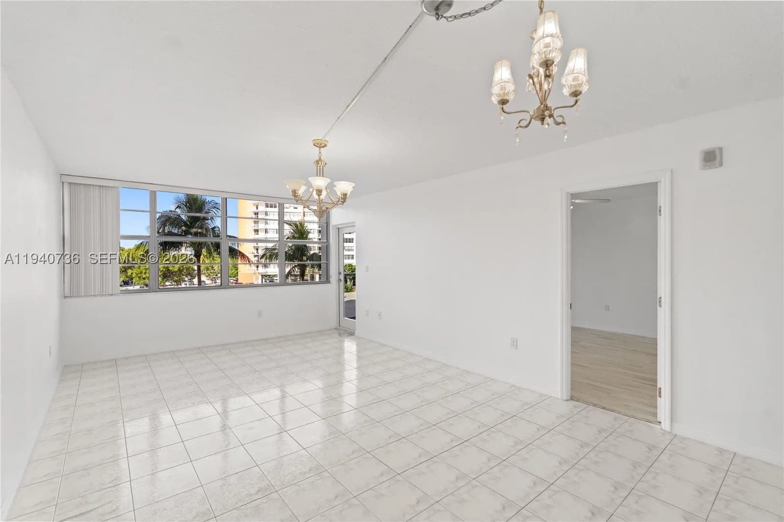 1+1 Condo — 1351 Miami Gardens Dr #301E, Miami, FL 33179