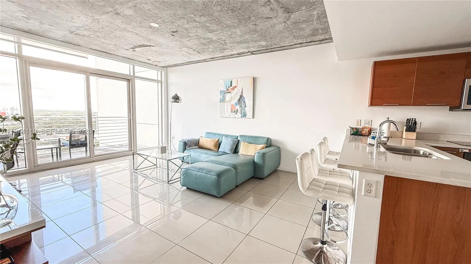1-bedroom Condo — 3250 1st Ave #1110, Miami, FL 33137