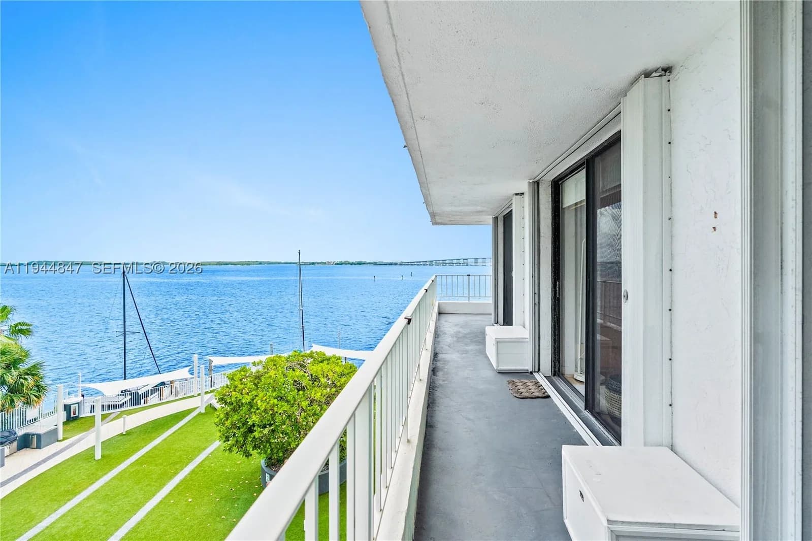 2-bedroom Condo — 200 15th Rd #5D, Miami, FL 33129