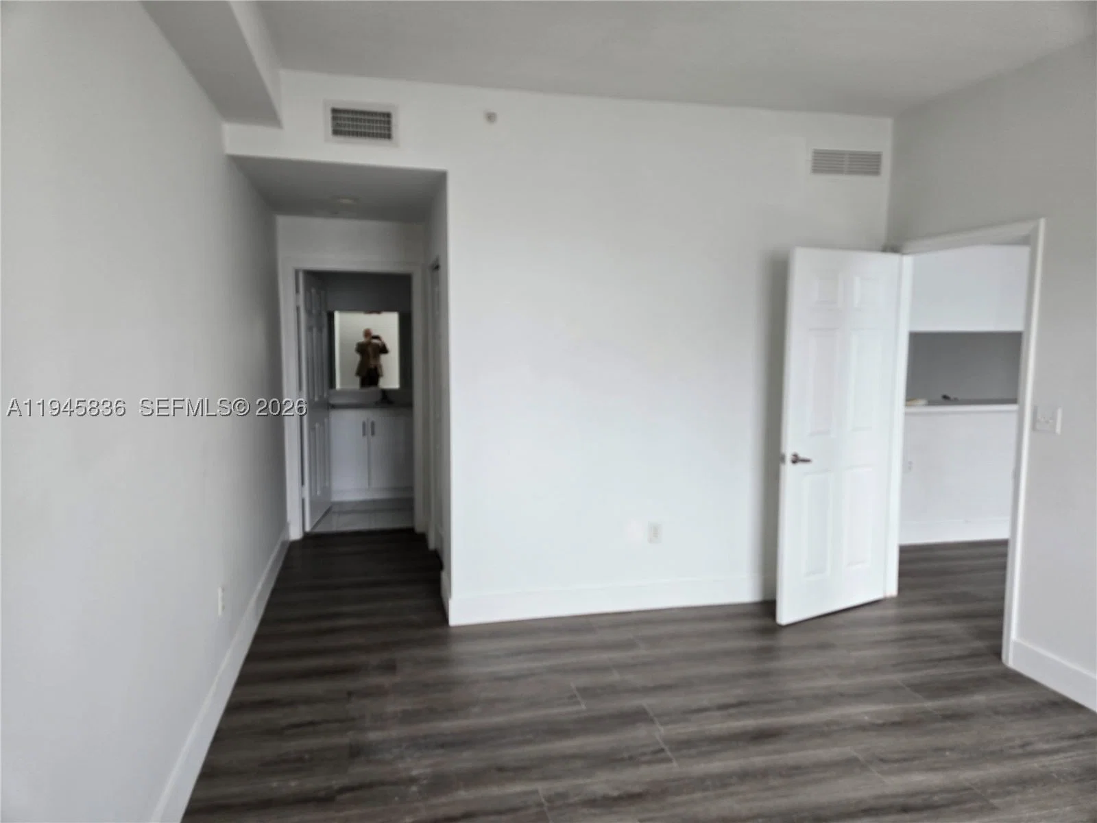 2-bedroom Condo — 275 18th St #503, Miami, FL 33132