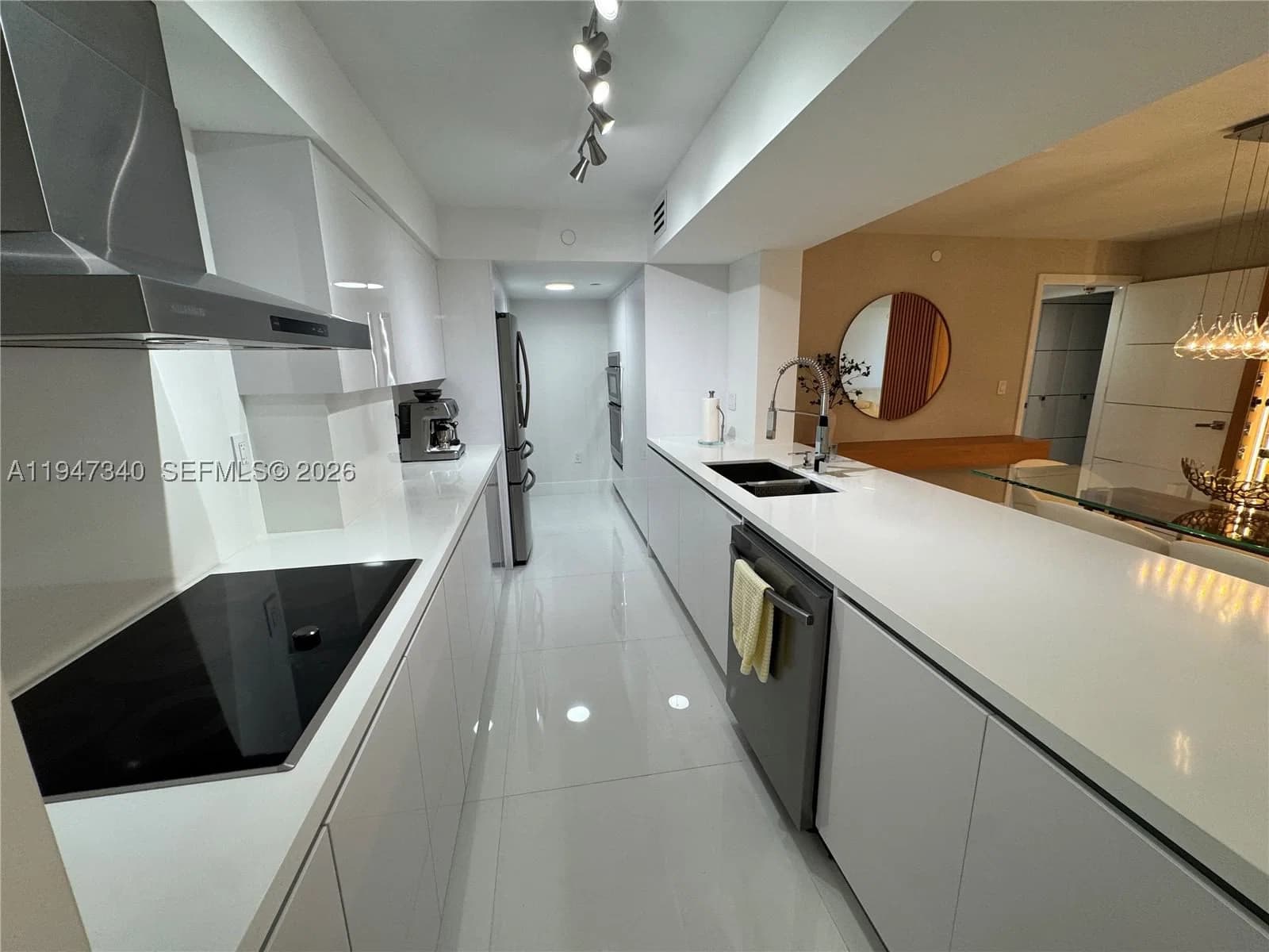 2-bedroom Condo — 5757 Collins Ave #504, Miami Beach, FL 33140