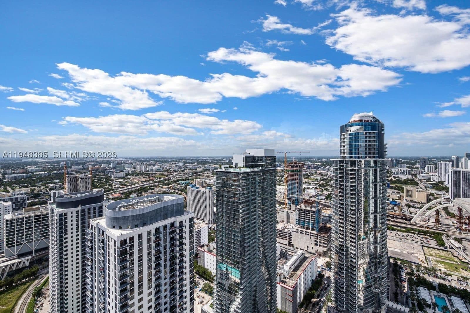 2-bedroom Condo — 159 6th St #5101, Miami, FL 33132