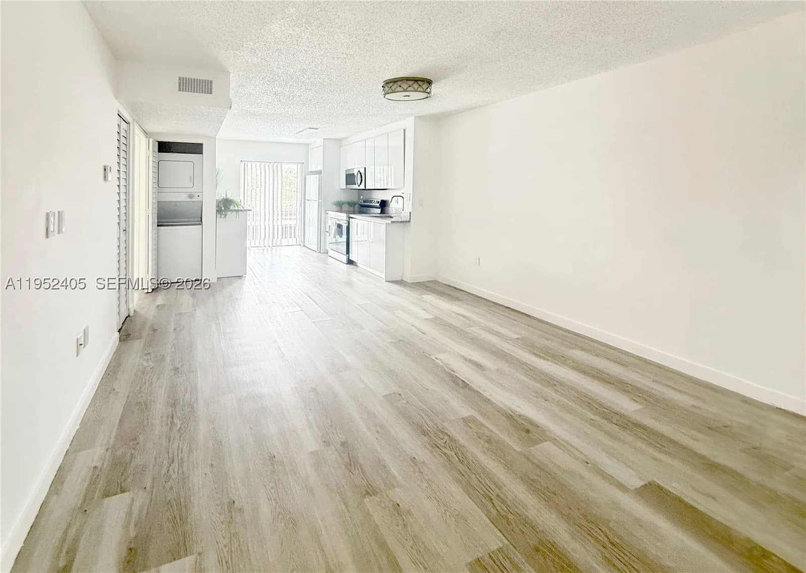 2-bedroom Condo — 2575 27th Ave #210, Miami, FL 33133