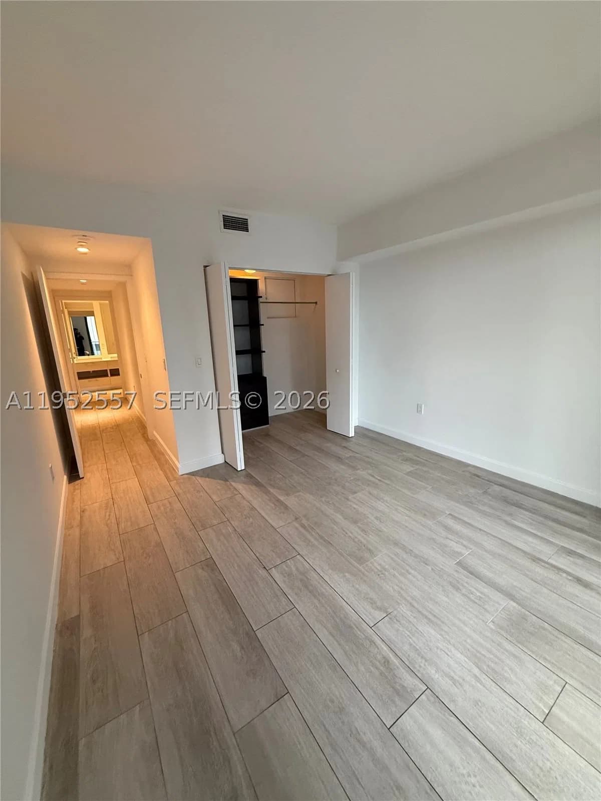 1+1 Condo — 45 9th St #1004, Miami, FL 33130