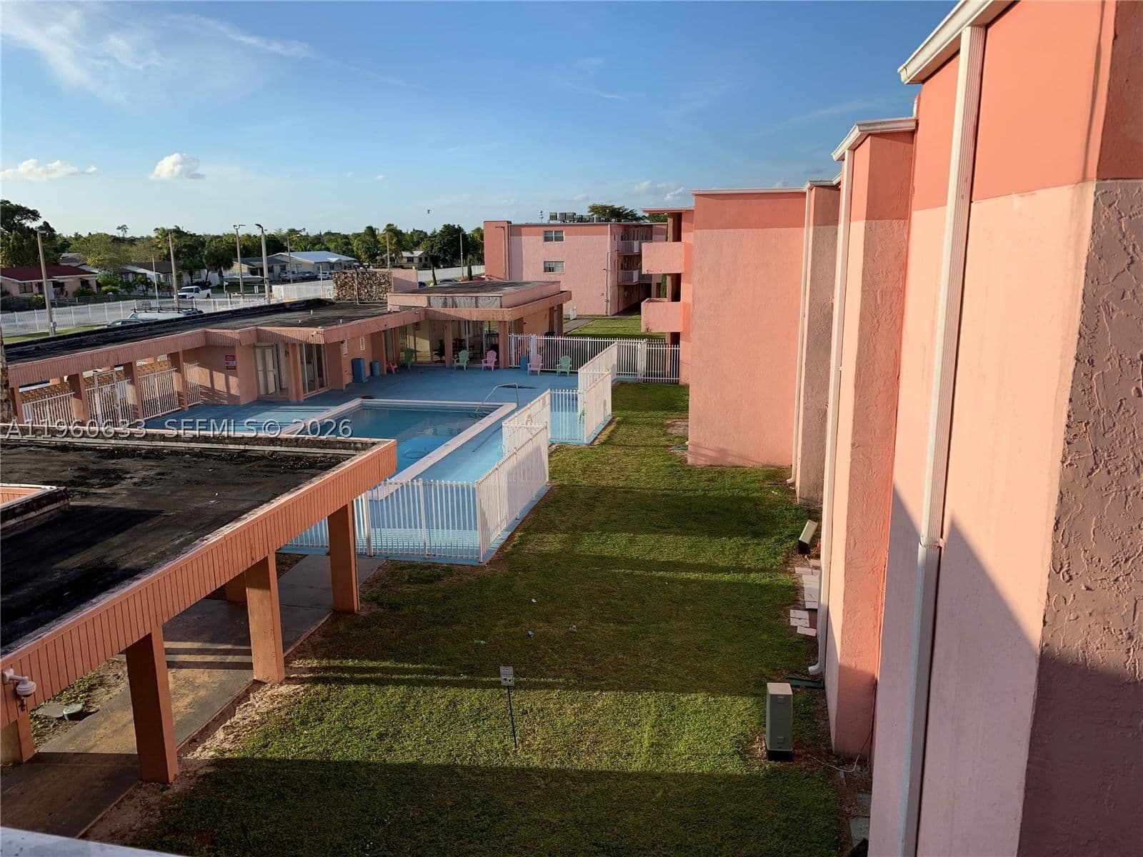 2-bedroom Condo — 19791 114th Ave #331, Miami, FL 33157