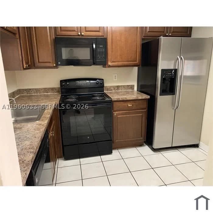 2-bedroom Condo — 19791 114th Ave #331, Miami, FL 33157